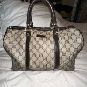 Gucci like new Joy medium